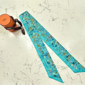Hermes Silk Un Jardin Apres La Mousson Twilly Scarf